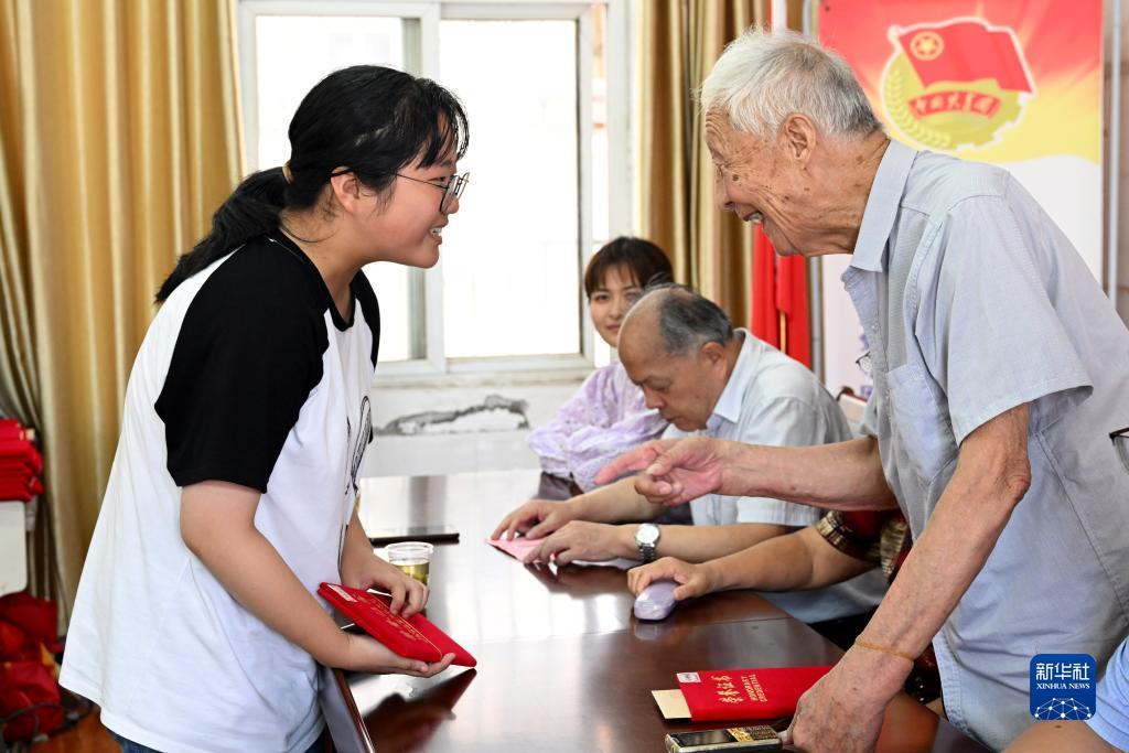扑克牌两人玩法